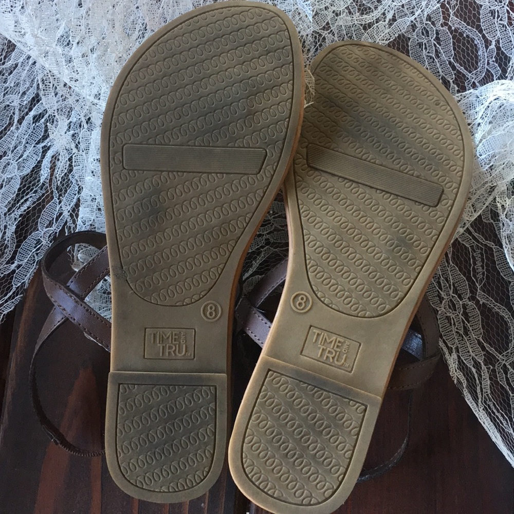Sandals - Picture 2 of 2